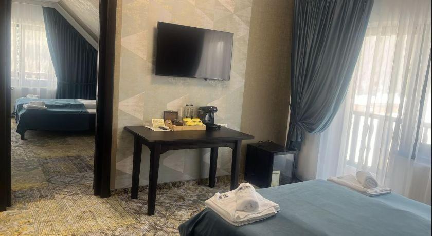 Hotel Poarta Raiului Tău Bistra Zewnętrze zdjęcie