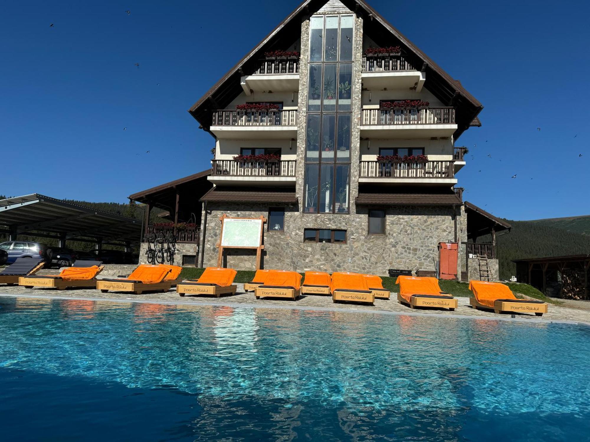Hotel Poarta Raiului Tău Bistra Zewnętrze zdjęcie